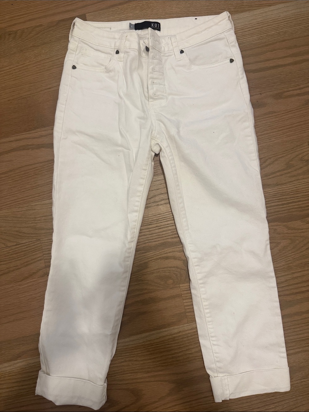 Kut from the Kloth White Cropped Jeans